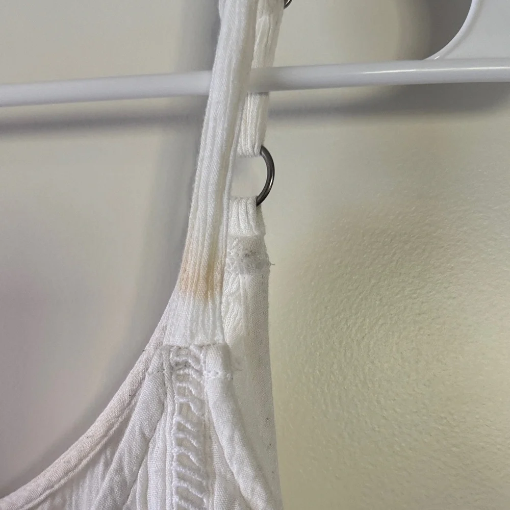 Hollister Ivory Button-Up Camisole / A59 - Picture 3 of 5